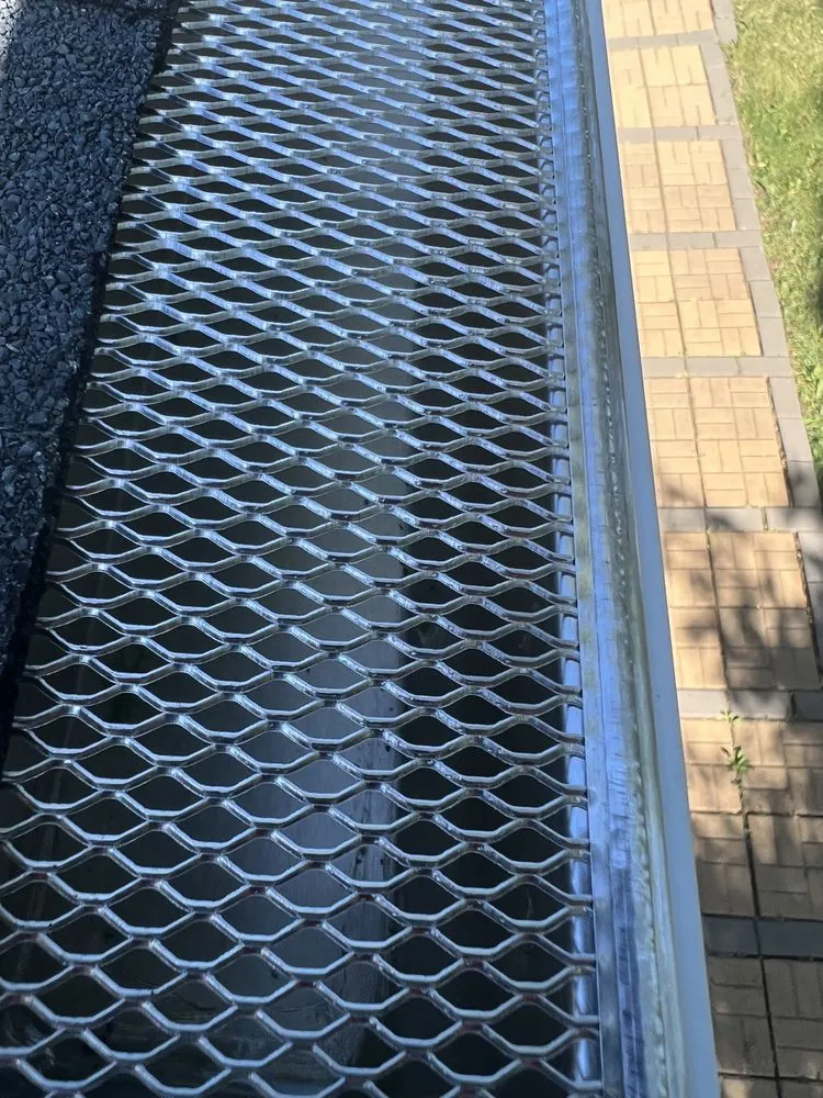 Slide of H20 Gutters