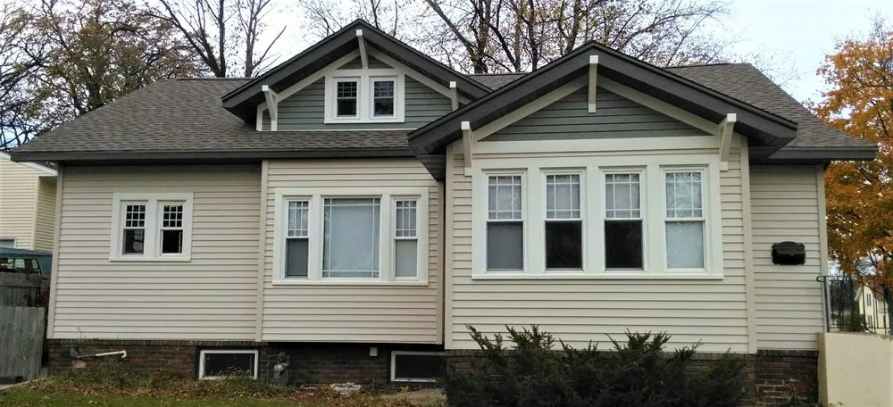 Slide of Hacker Builders