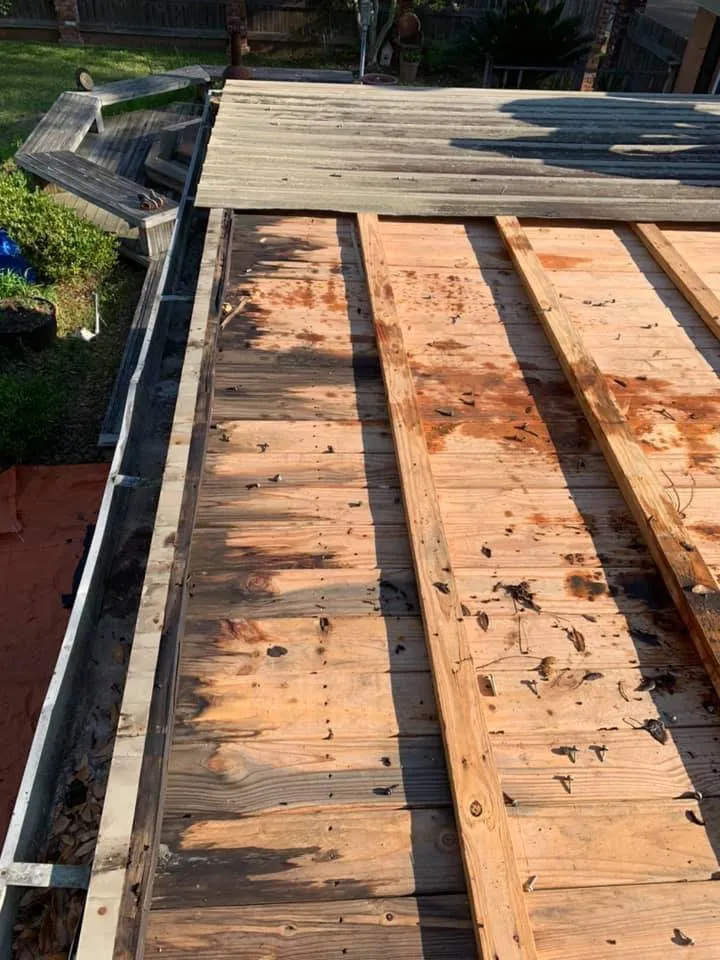 Reliable roof inspection for residential properties in Boyce, LA by Hahn Roofing