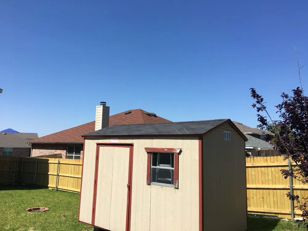 Local shingle roofing service in Millsap, TX by Hail Damage Roofing