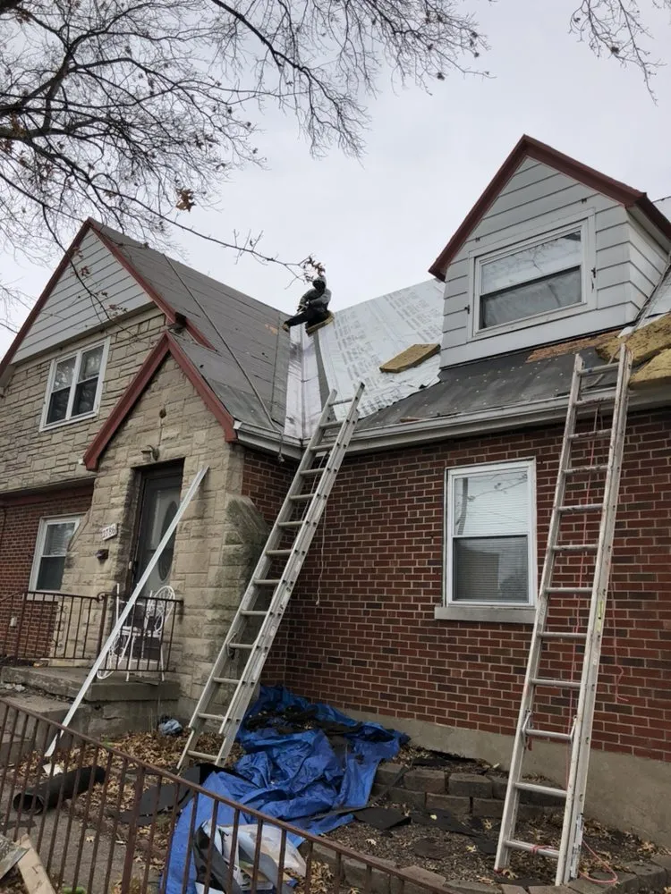 Licensed roof repair experts serving WestChester, OH - Halfpriceroof