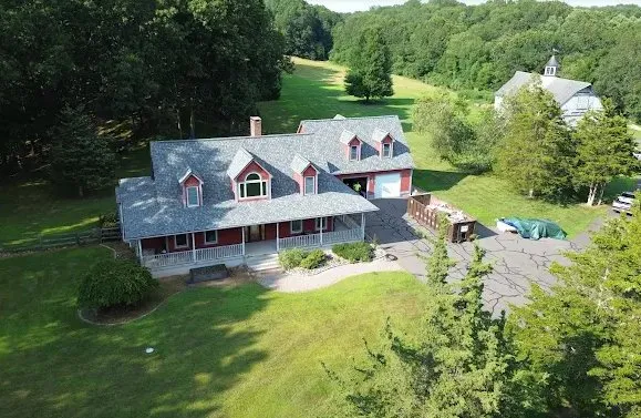 Slide of Hall of Fame Construction Group