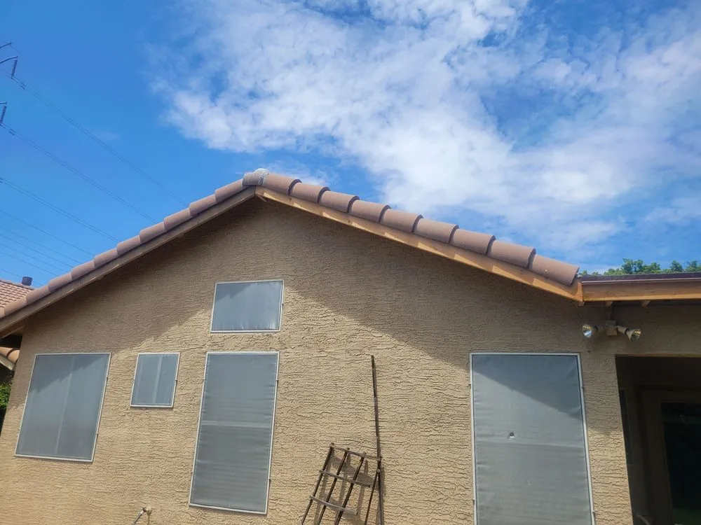 Slide of Halliday Brothers Contracting