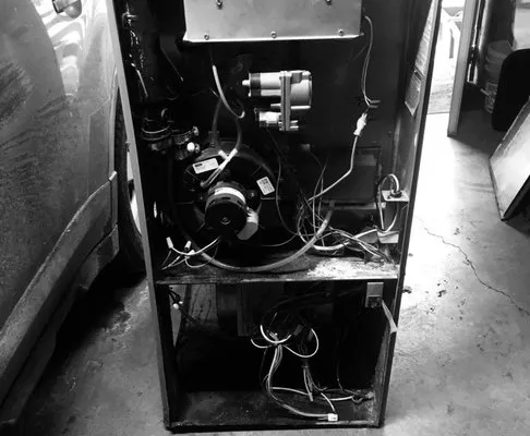 Hallin Services Logo