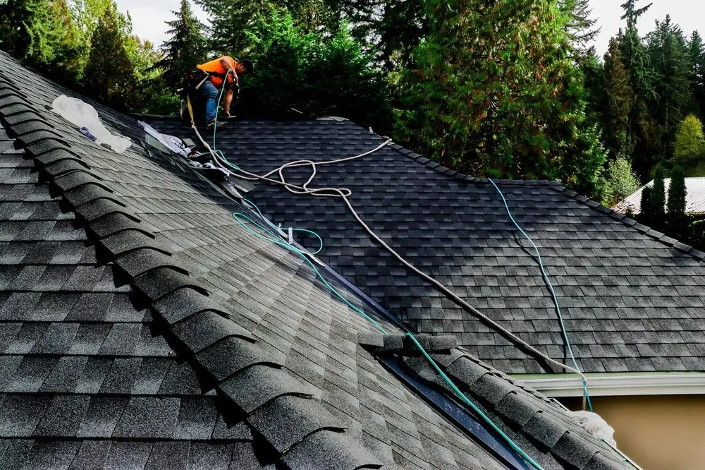 Licensed roof replacement in Lebanon, GA - Hallmark Roofing & Construction