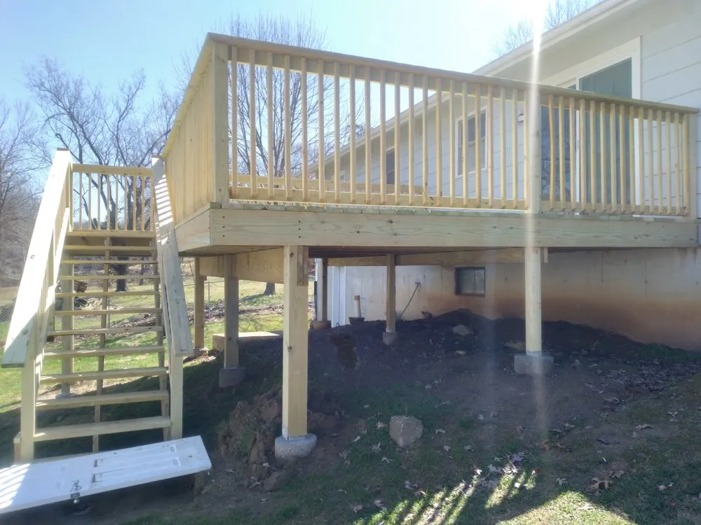Reliable roof repair near you across Cadet, MO - Halls Contracting