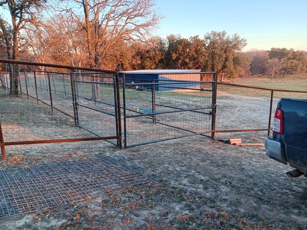 Slide of Hallum and sons Fencing and Welding