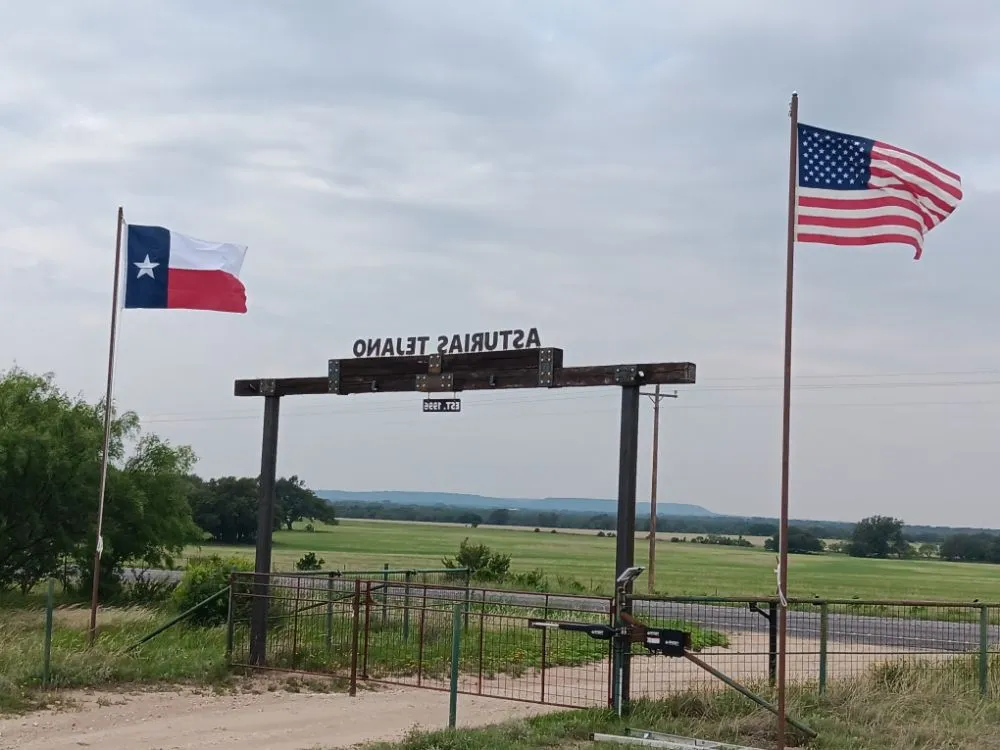 Slide of Hallum and sons Fencing and Welding