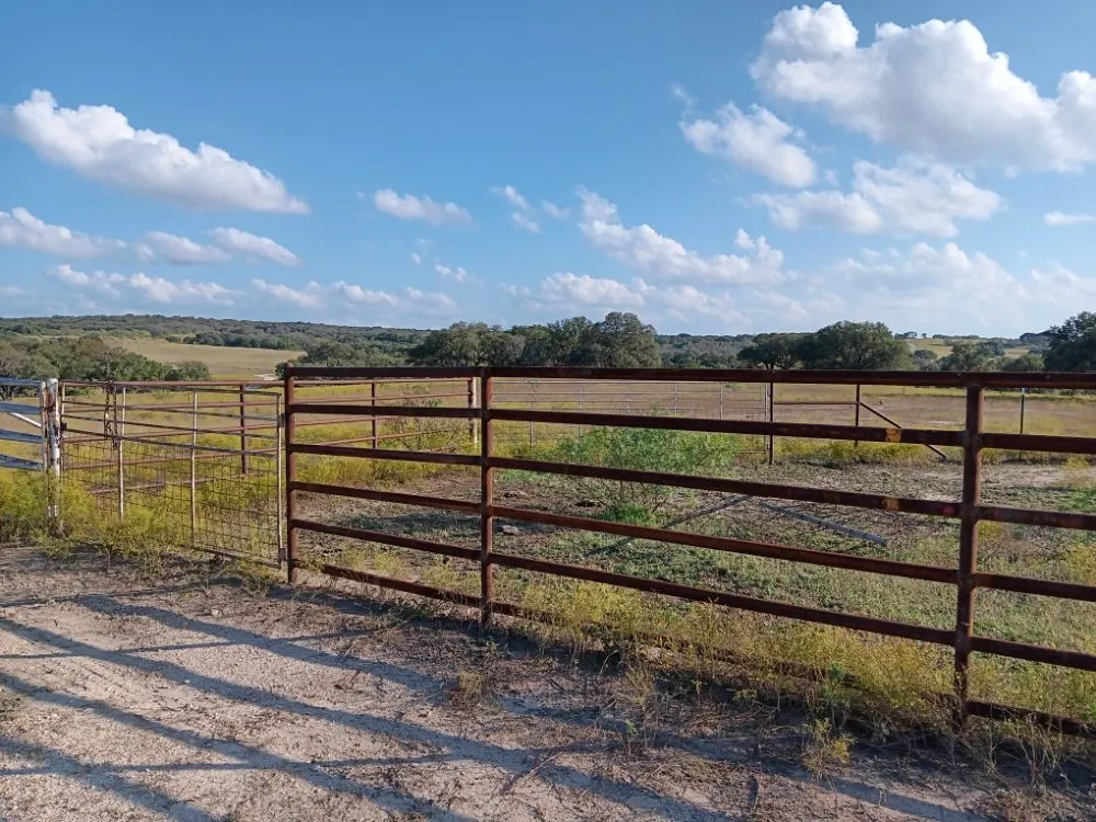 Slide of Hallum and sons Fencing and Welding