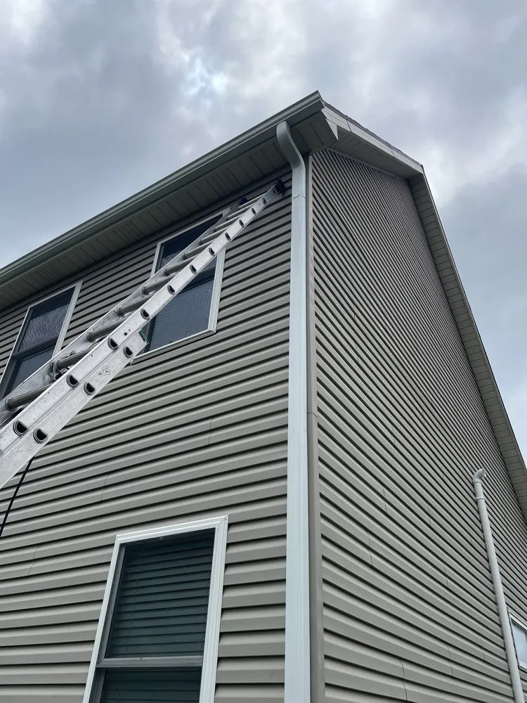 Slide of Halo Roofing