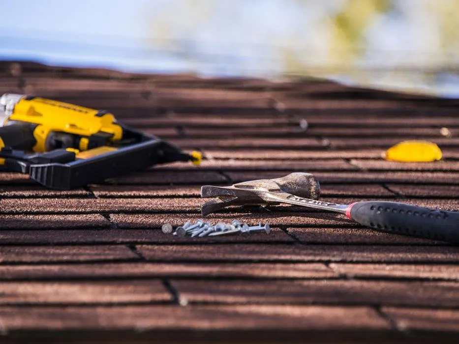 Slide of Halo Roofing