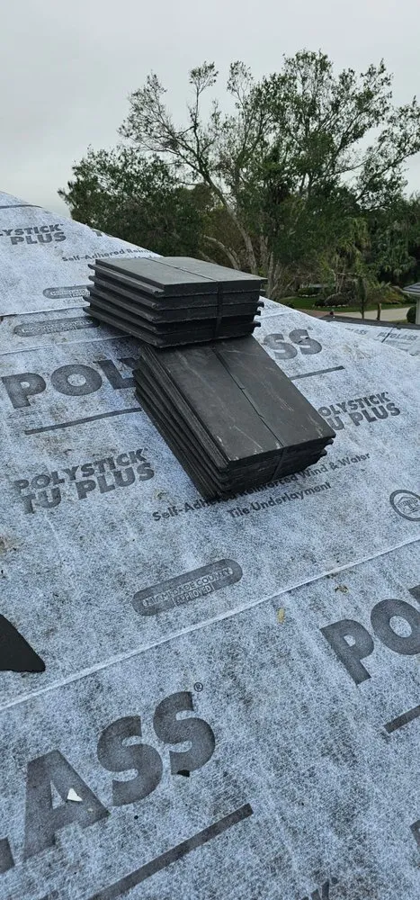 Slide of Halo Roofing