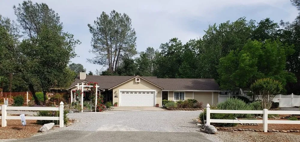 Slide of Hamilton Roofing