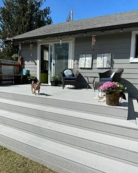 Slide of Hammer & Spurs Construction