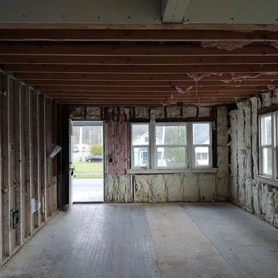 Hammer & Spurs Construction