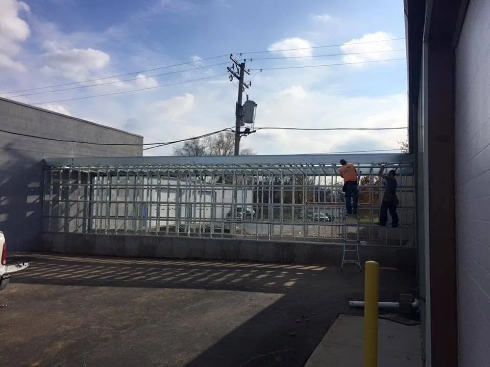 Slide of Hammer It Construction