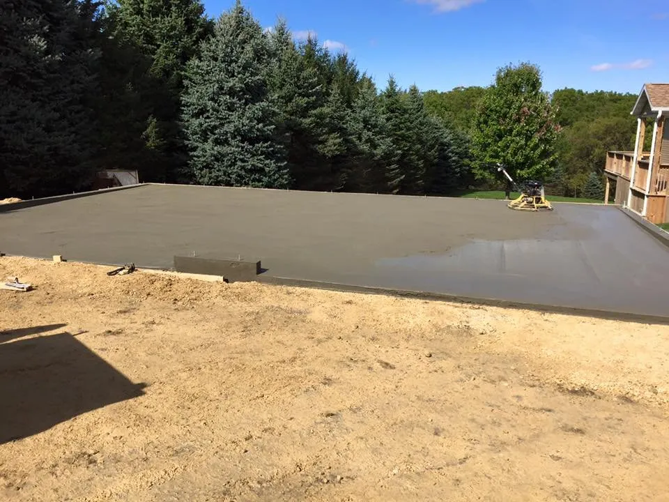 Slide of Hammer It Construction