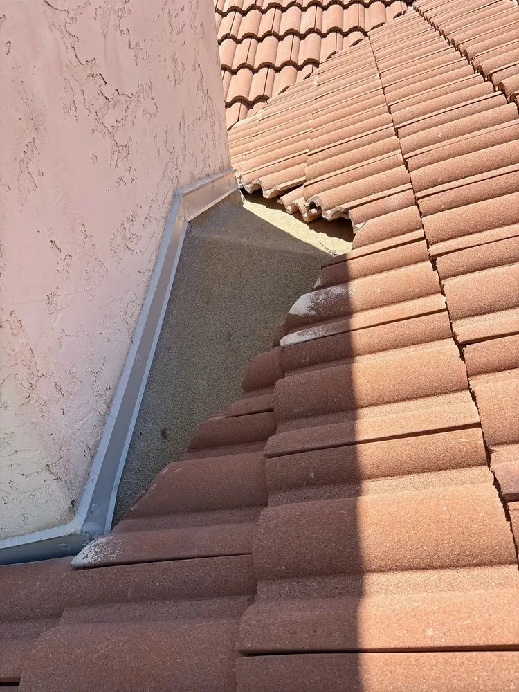 Slide of Hammer Roofing