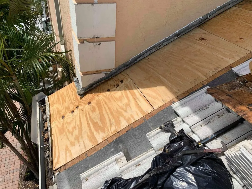 Slide of Hammer Roofing