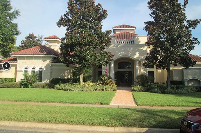 Expert roof inspection experts serving Tampa Bay, FL - Hammerhead Roof and Structure Softwash