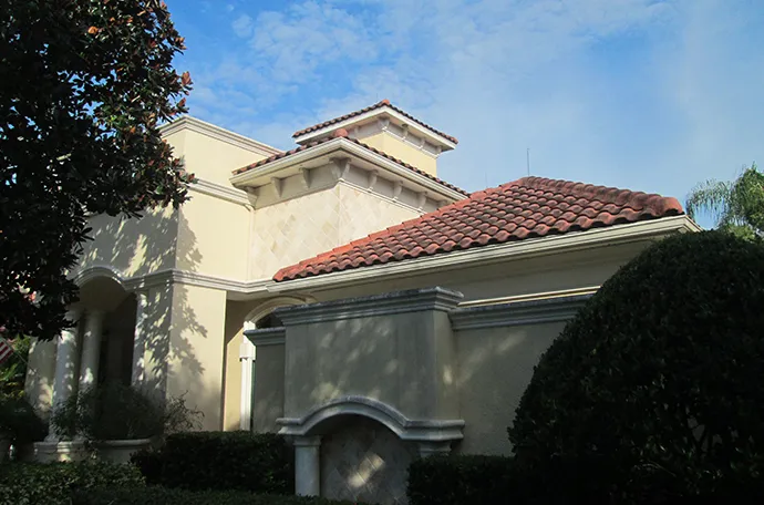Expert roof installation same-day service in Tampa Bay, FL by Hammerhead Roof and Structure Softwash
