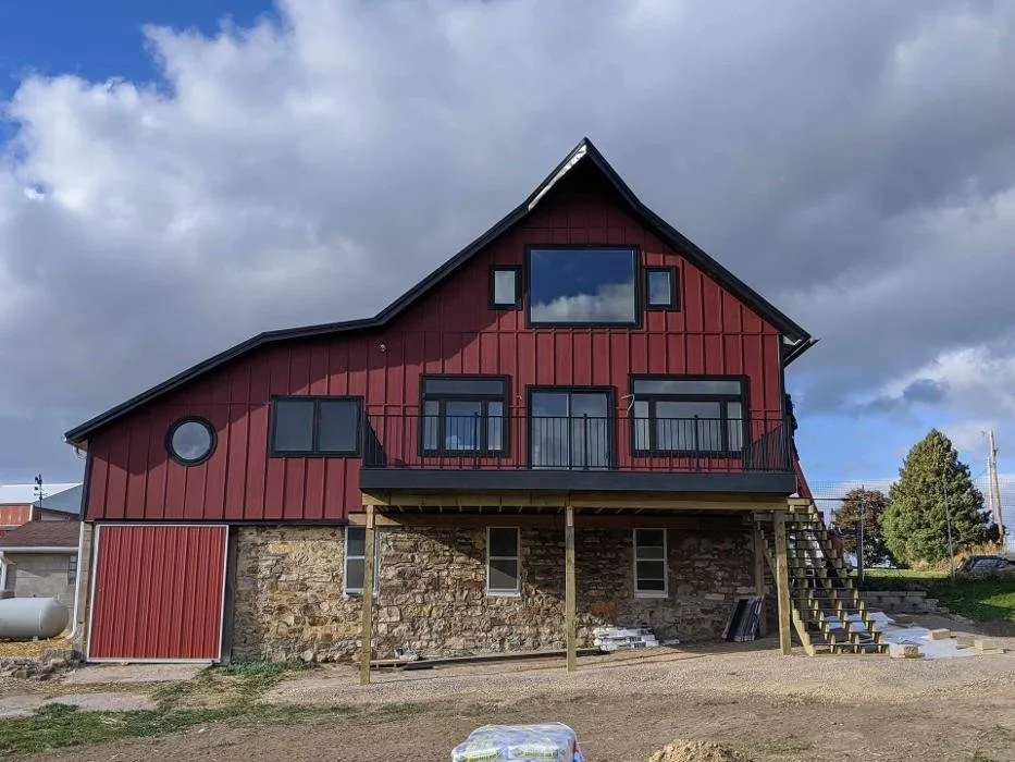 Slide of Hammerside Exteriors