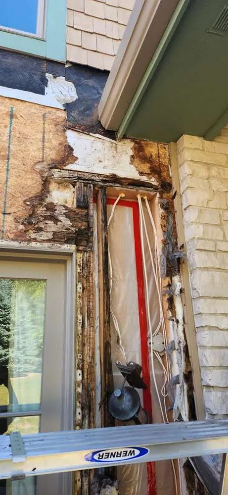 Slide of Hammerside Exteriors