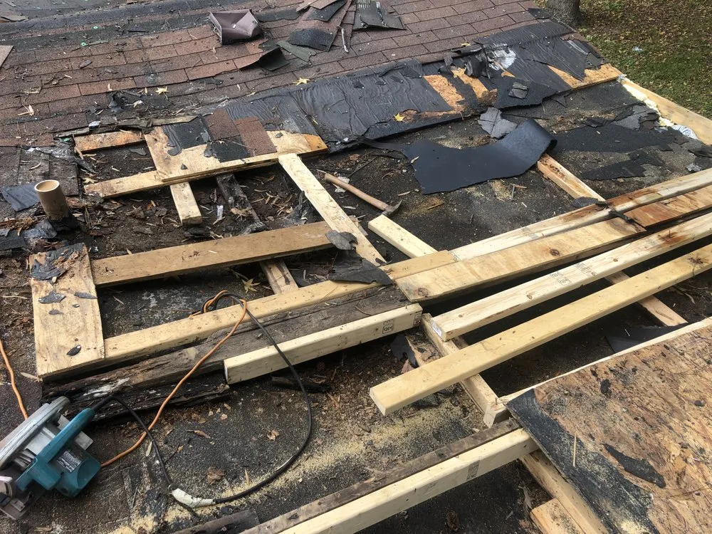 Top-rated residential roofing service experts serving Farnham, VA - Hampton Roads Roofs and More