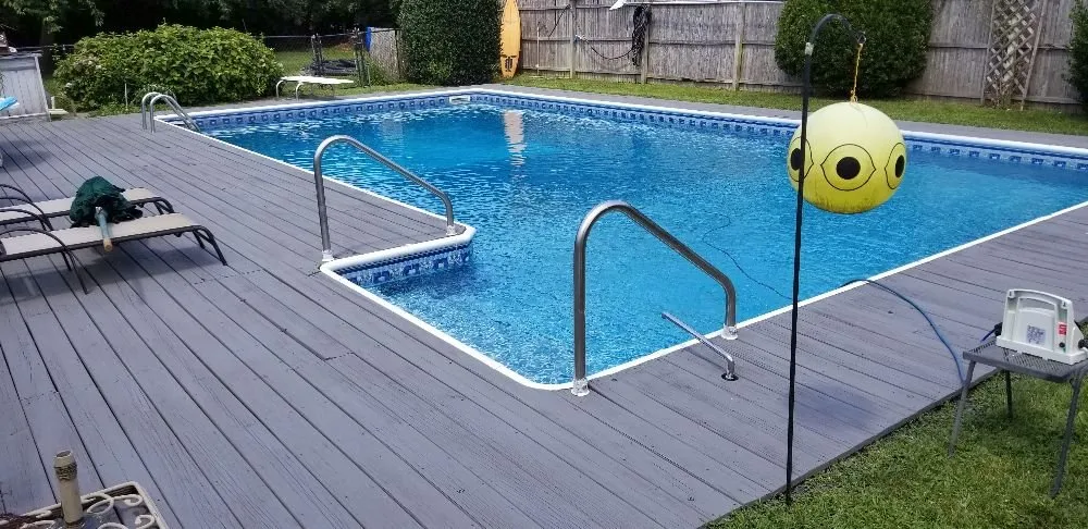 Slide of Hamptons Odd Jobs