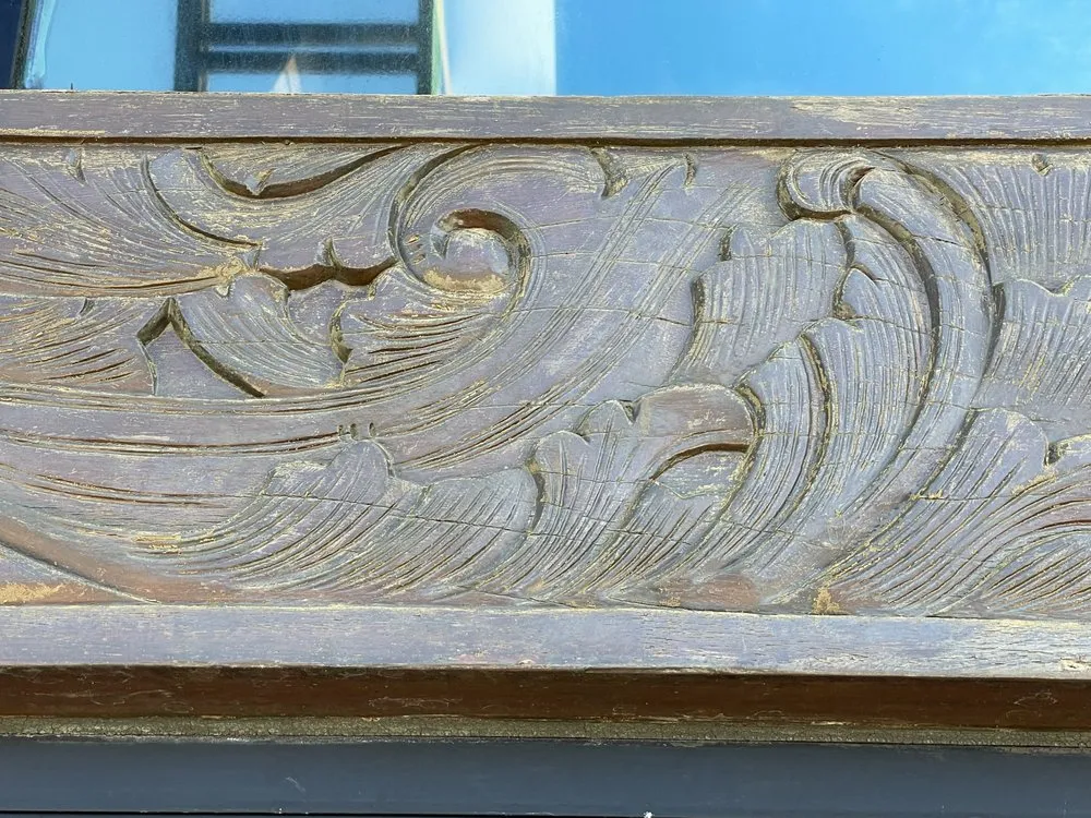 Slide of Hana Ho Painting