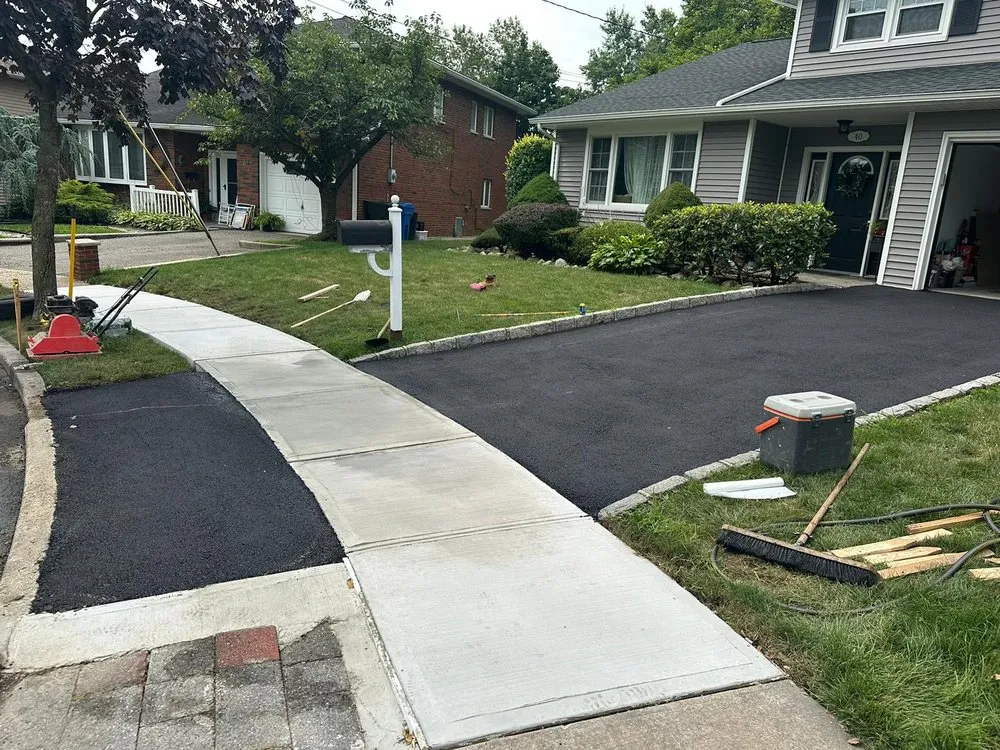 Slide of Hand Gold Construction