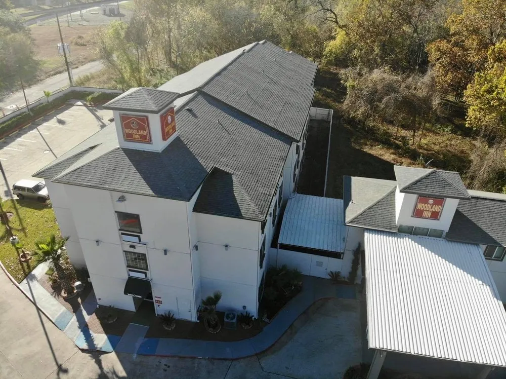 Emergency roof inspection near you across Kingwood, TX - Handal's Roofing