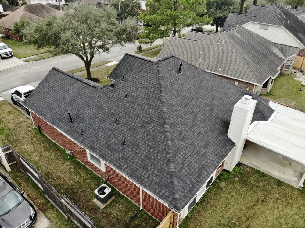 Emergency roof inspection near you in Kingwood, TX by Handal's Roofing
