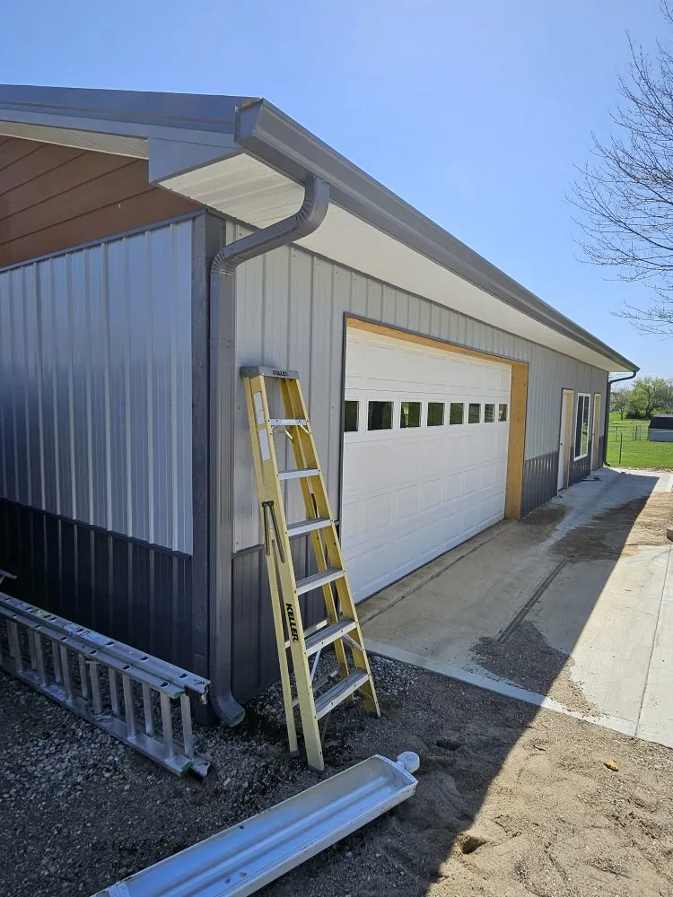 Slide of Handfeld Home Xperts