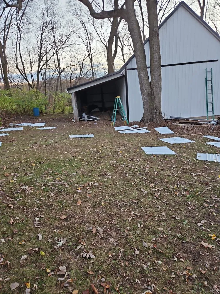 Slide of HandH construction fulley insured