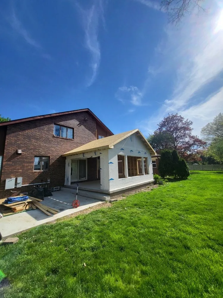 Slide of Handros Construction