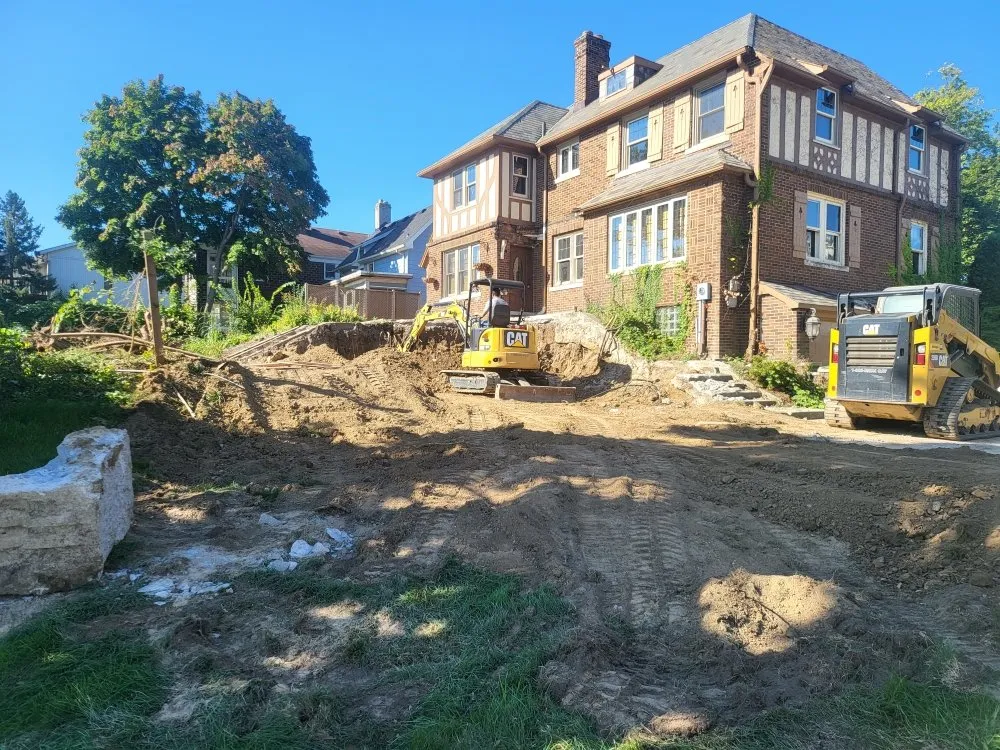 Slide of Handros Construction