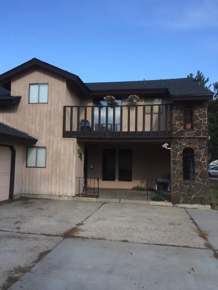 Slide of Handsome Roofing