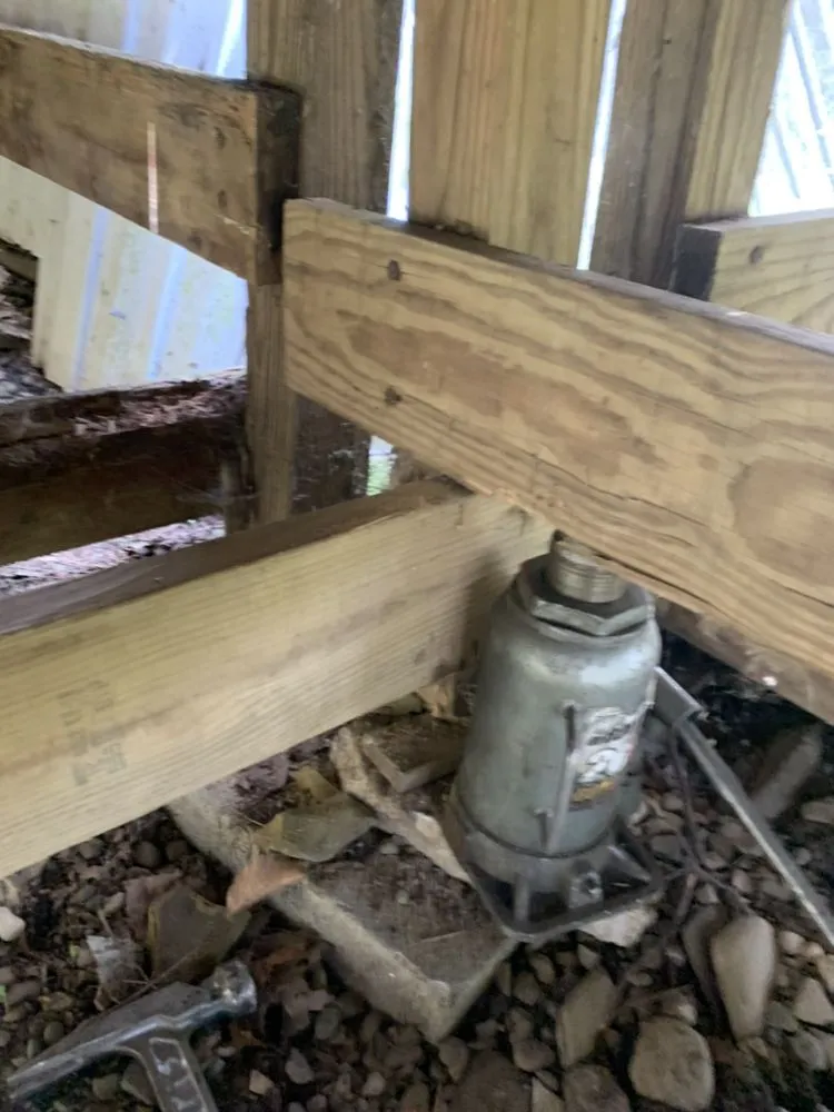 Slide of Handy Dixon