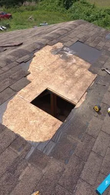 Handy man repairs and yard services.