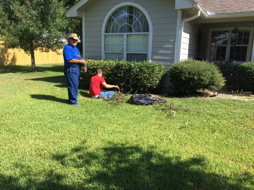 Top-rated roof leak repair for homes in Warren, TX by Handy Man Services