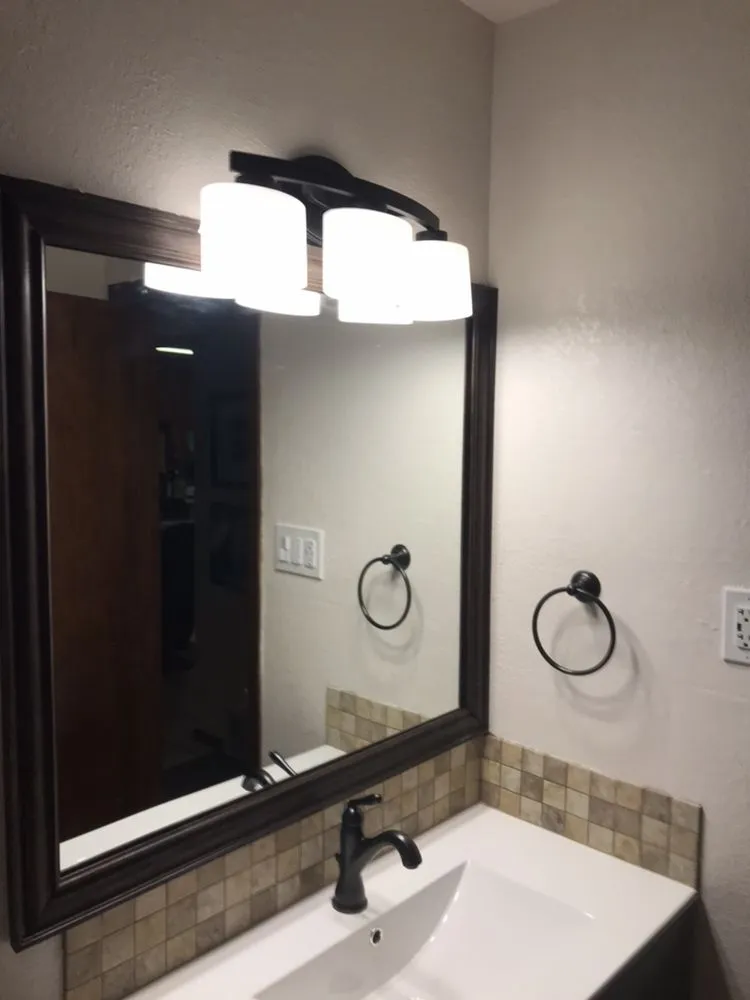 Slide of Handy Randys Handyman Services