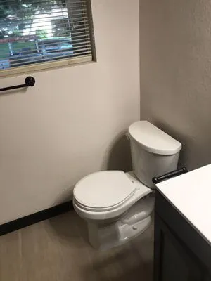 Handy Randys Handyman Services Logo