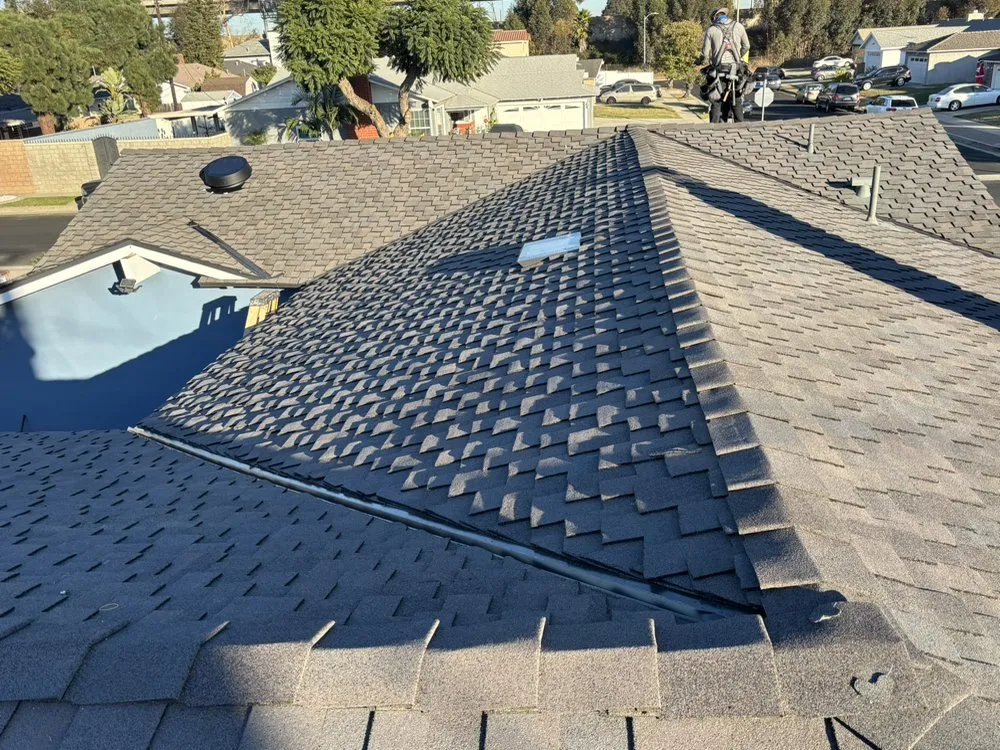 Slide of Handy Roof Solutions