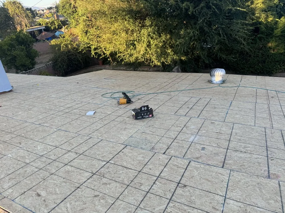 Slide of Handy Roof Solutions