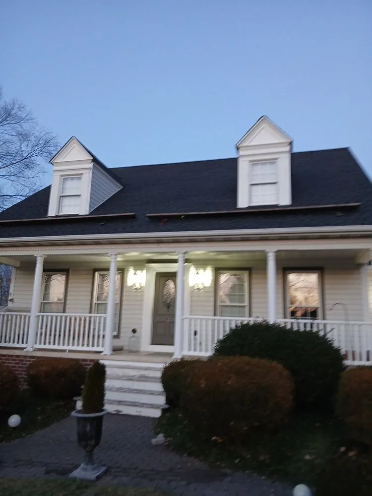 Licensed roof inspection near you across Seven Valleys, PA - Handy Roofing