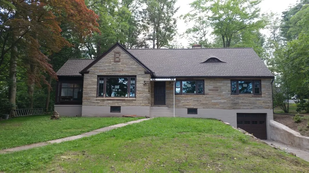 Slide of Handy Services