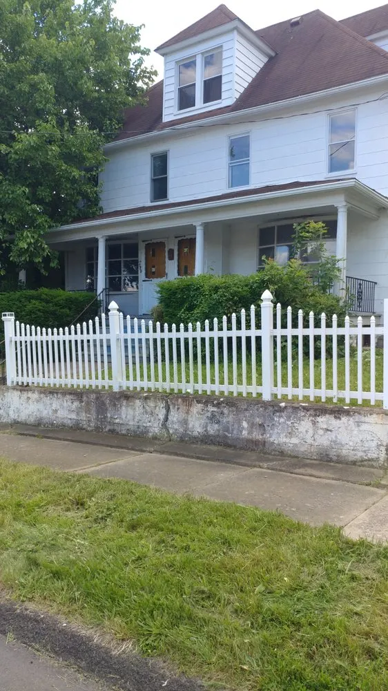 Slide of Handy Services