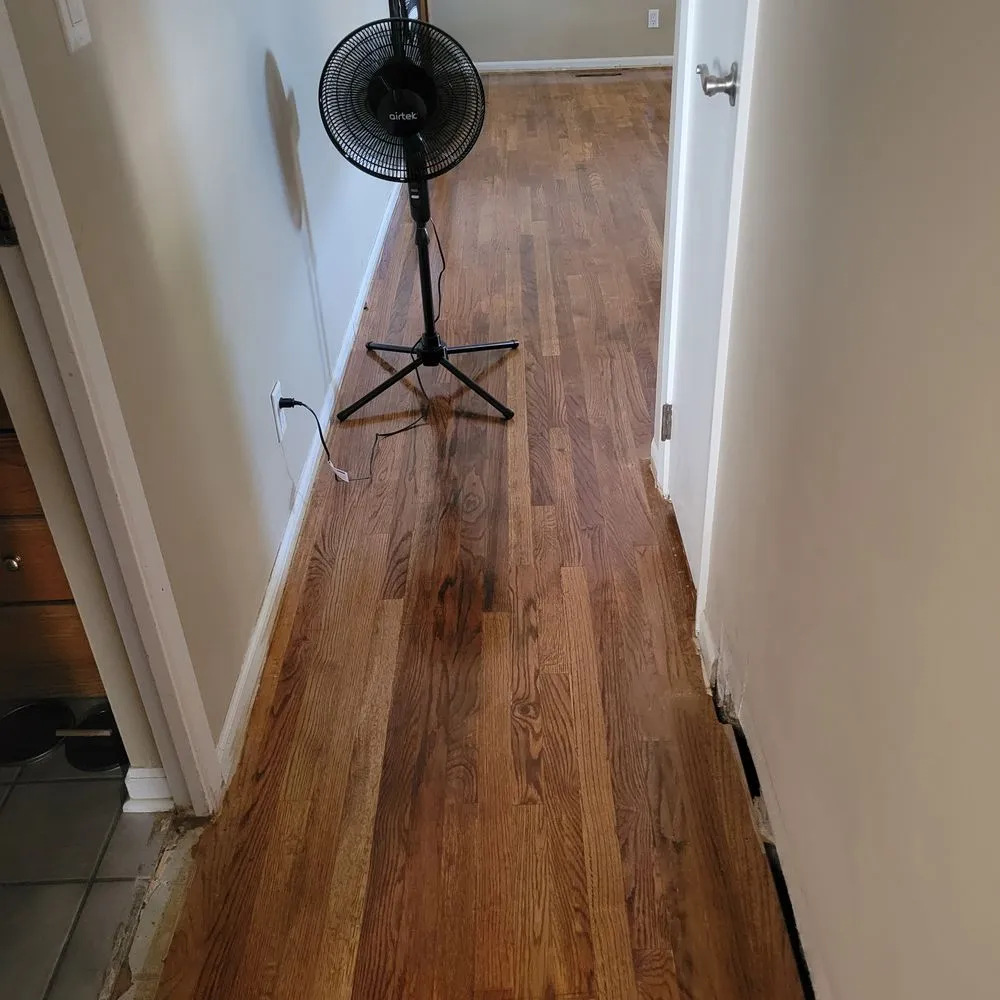 Slide of Handyman & More