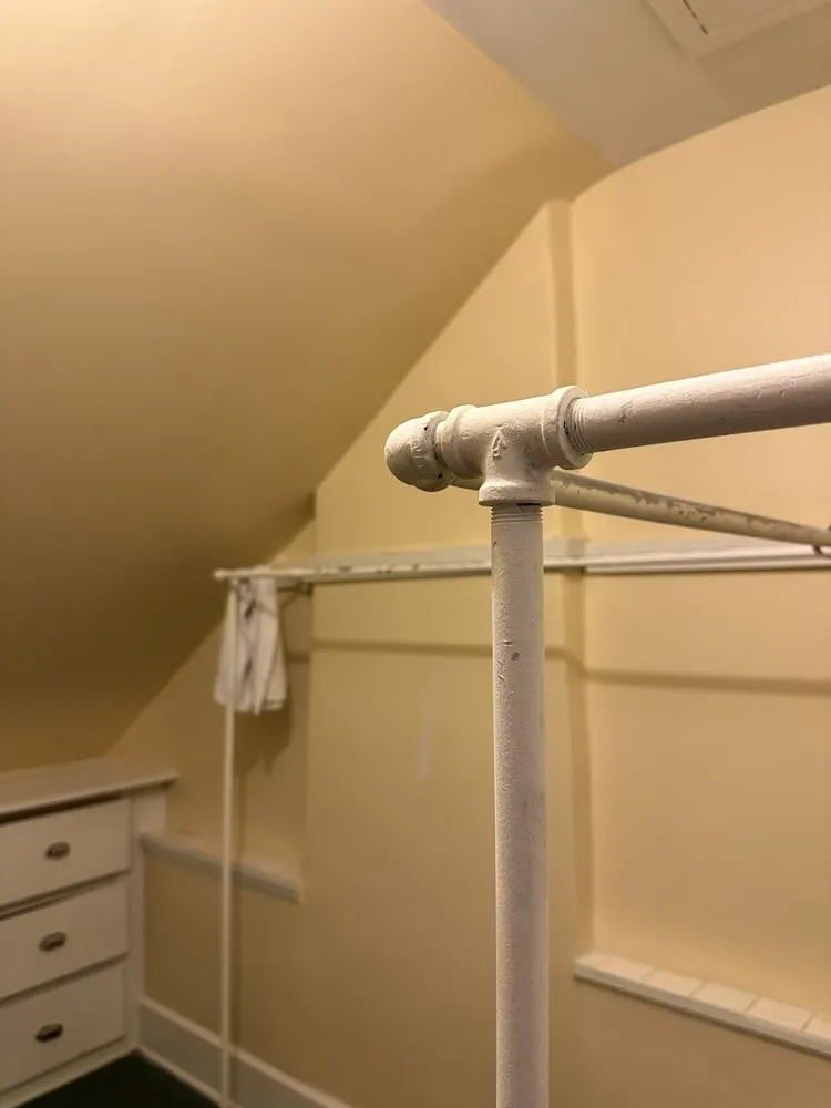 Slide of Handyman Builders & Management